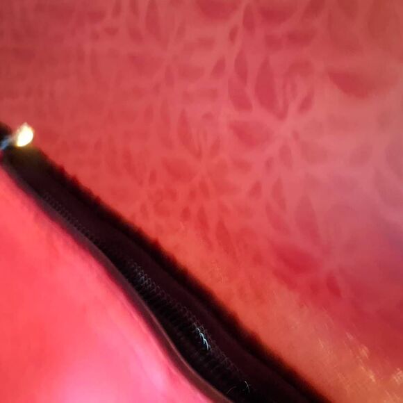 Swarovski Red Velvet Crystal Clutch Purse Evening Bag Elegant NWT - Picture 6 of 6